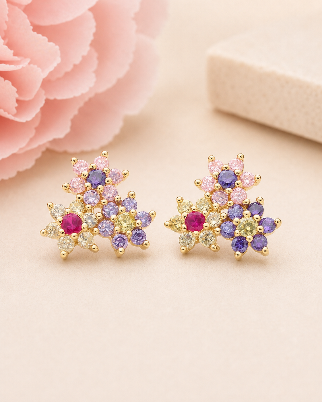 Gold plated silver earrings in flower design